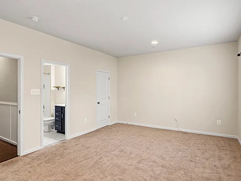 Family Room Alt