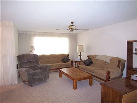 3rd image of 9818 N 101st Ave