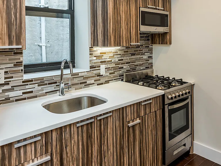 316 Patchen Ave #3B — Photo 5
