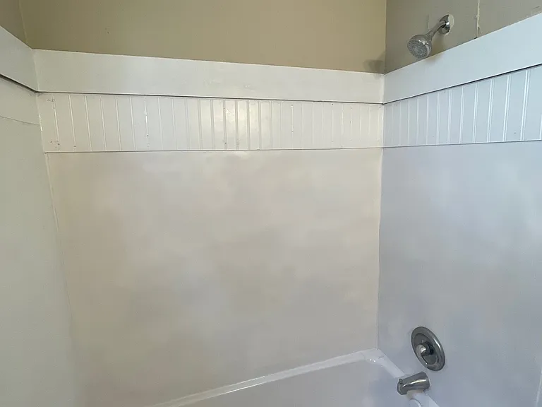 1254 S Chicago Ave — Photo 2