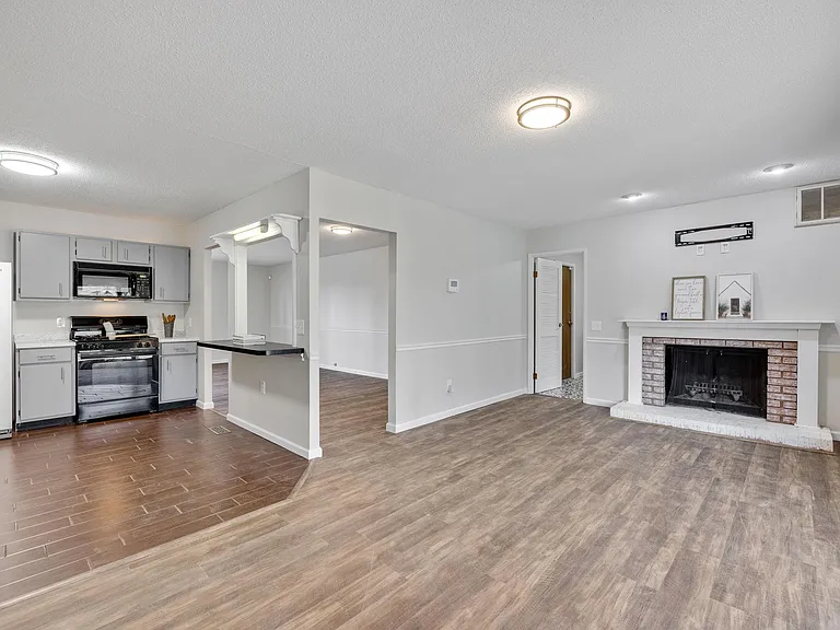 4649 McIlroy Dr — Photo 20