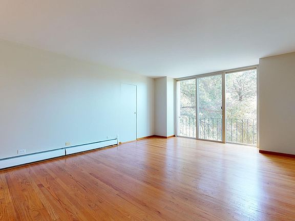 2nd image of 184 Locksley Ave APT 6