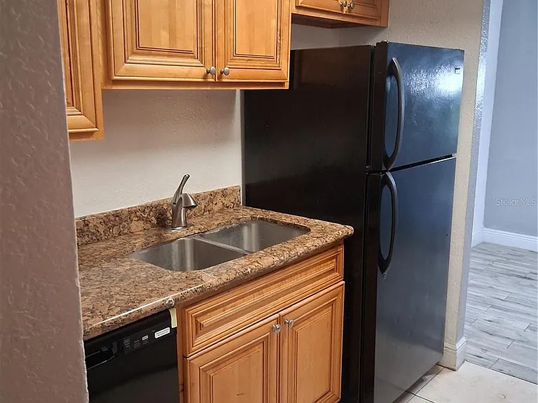 4733 S Texas Ave #B — Photo 4