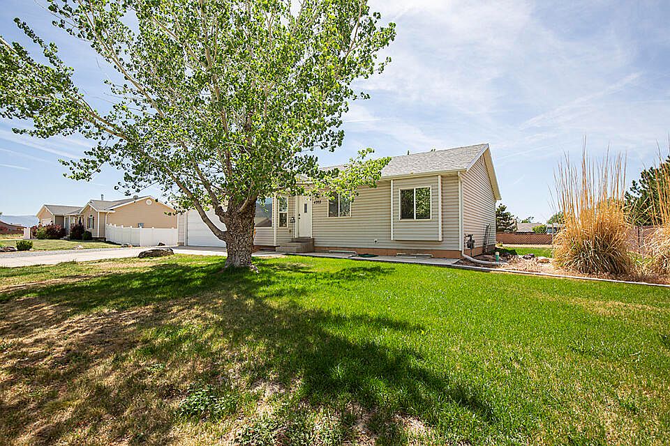 4703 N 100 E, Enoch, UT 84721 Zillow
