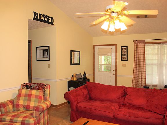 3rd image of 119 Towaliga Lake Dr
