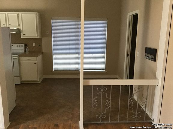 3rd image of 4306 Las Cruces St
