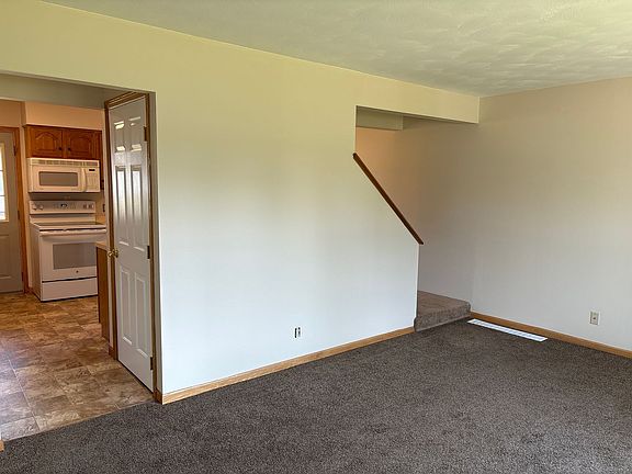 5th image of 610 8th Ave