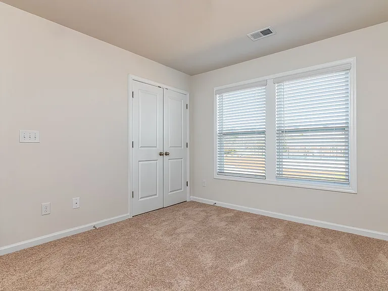 437 Yellow Fox Rd — Photo 19