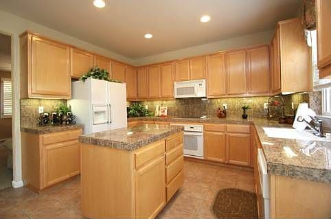 5th image of 3923 Madbury Ct