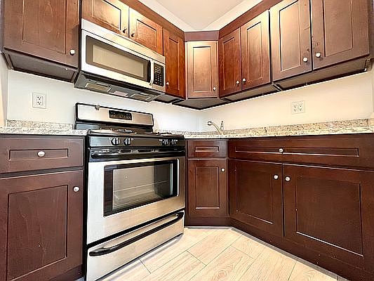 5th image of 1335 Saint Marks Ave Floor 2