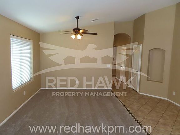 3rd image of 997 E Palomino Way