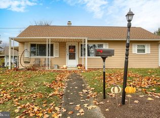 101 Cumberland Dr, Camp Hill, PA 17011