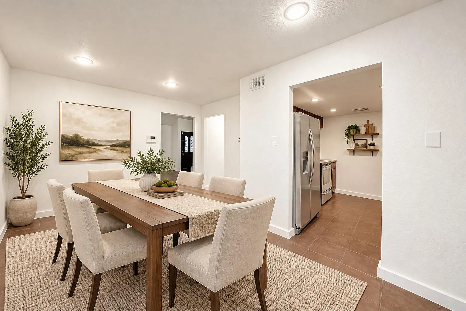 3 bed, 2.5 bath, 1515 sqft, $2,000 — Photo 3