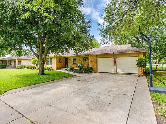 3rd image of 3613 London Ln