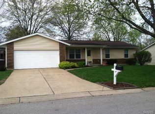 6 Celestial Rdg, Saint Peters, MO 63376