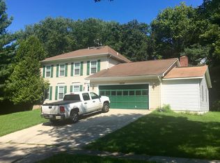 19204 Gatlin Dr, Gaithersburg, MD 20879