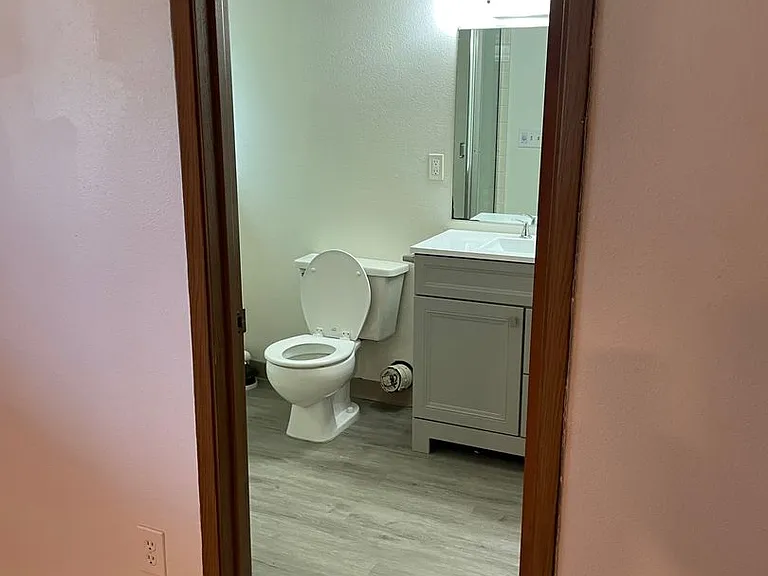 5302 9th Ave NE #2 — Photo 30