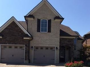 2035 Watercolor Ln, Murfreesboro, TN 37128