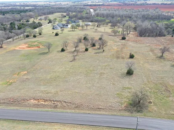 Johnson Ave, Purcell, OK 73080