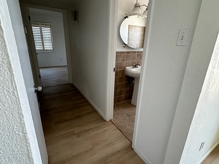 3444 Dundee St — Photo 7