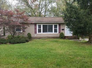 15500 Steinway Blvd, Maple Heights, OH 44137