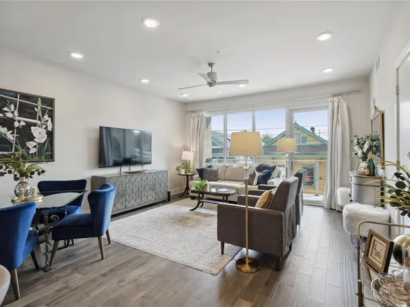 900 Bartholomew St #211, New Orleans, LA 70117