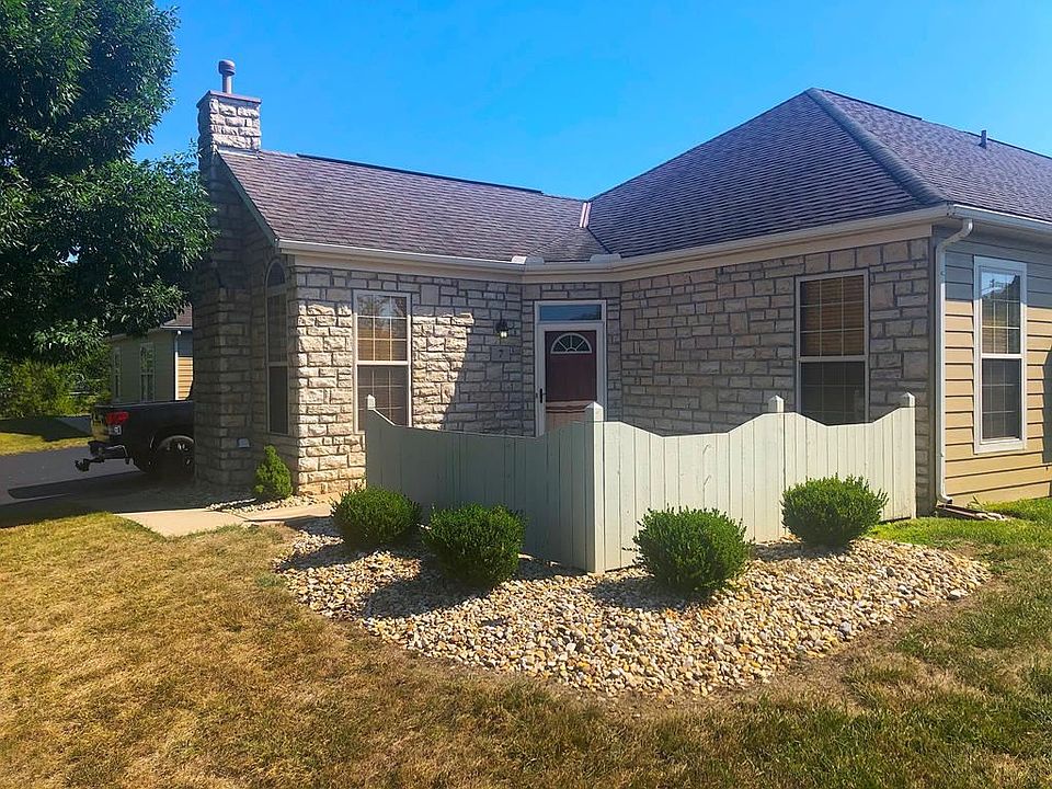 1st image of 7 Harvestwood Dr