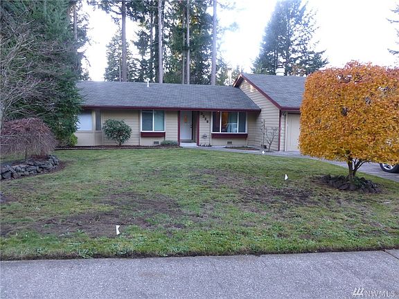 2nd image of 3320 Balsam Blvd SE