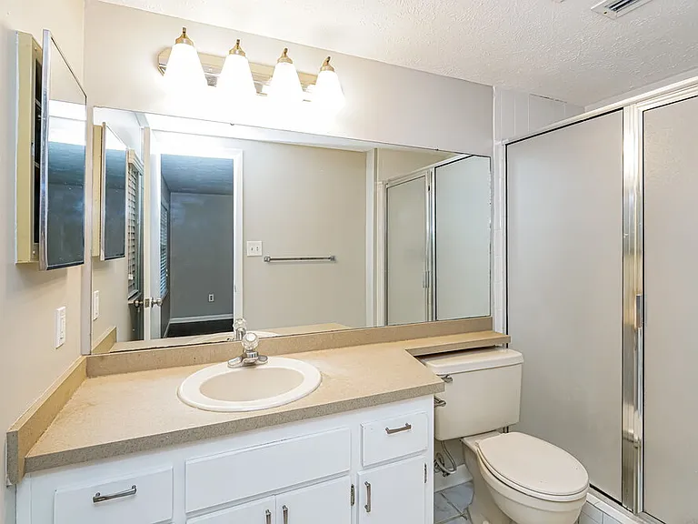 15715 Country Lake Dr — Photo 15