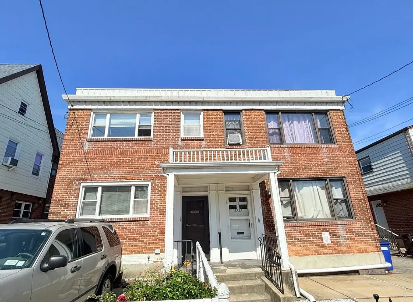 4 bed, 1700 sqft, $3,400 — Photo 2