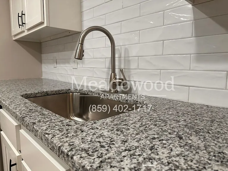 Meadowood Apartments — Photo 31