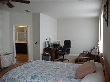 5th image of 201 Chesley Ct