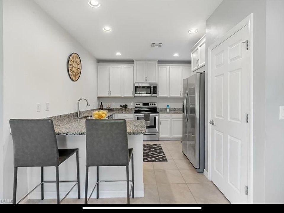 1st image of 3772 Crofton Ct #1