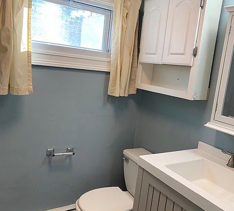 4th image of 37 Mendolia Ct