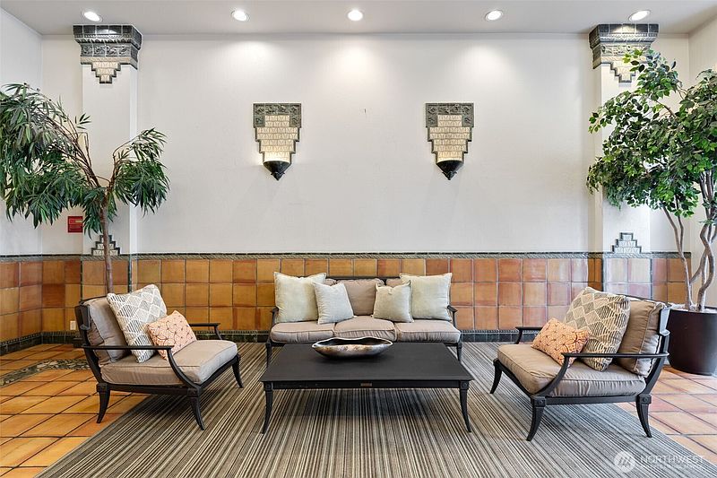 3rd image of 526 1st Avenue S #420