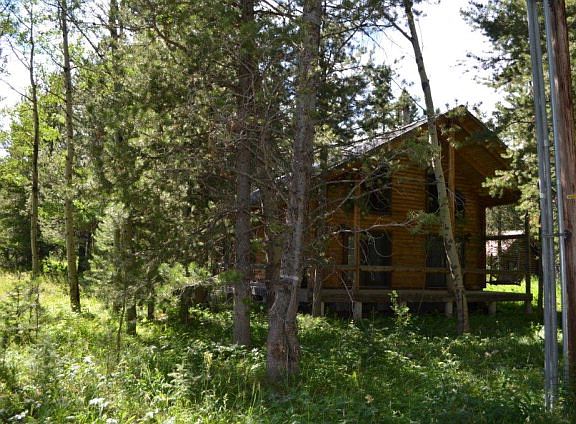 2nd image of 4781 Oak Dr