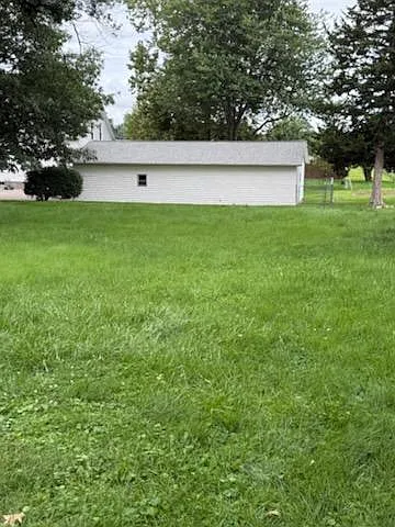 2715 Lucas St Photo 1