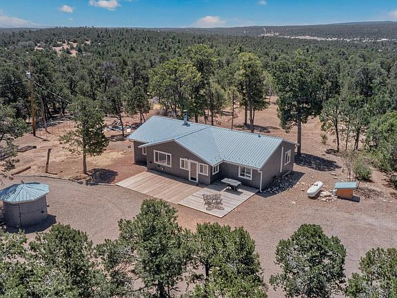3rd image of 248 Gonzales Rd