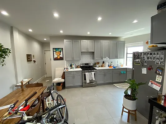 Rented by Mdays Realty | media 15