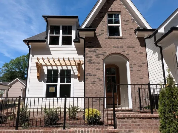 726 Powell Dr, Raleigh, NC 27606