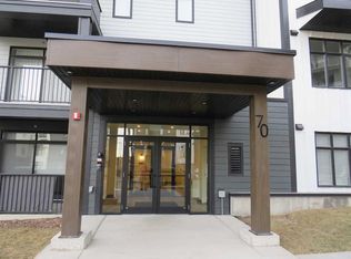 70 SW Sage Hill Walk NW #403, Calgary, AB T3R2H6