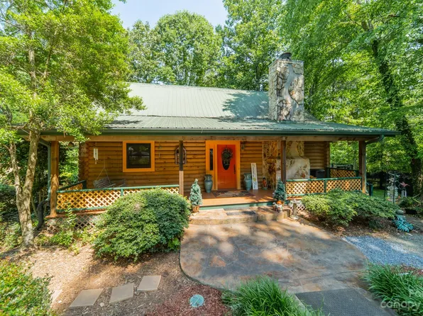 451 High Meadows Dr, Concord, NC 28025