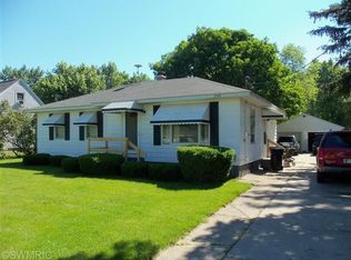 7152 12th Ave, Jenison, MI 49428