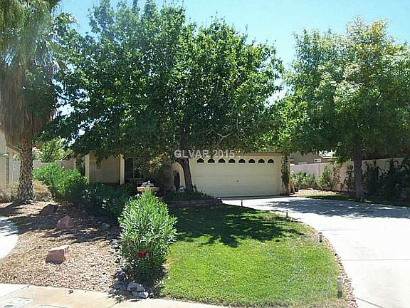 3rd image of 888 Moore Oaks Ct