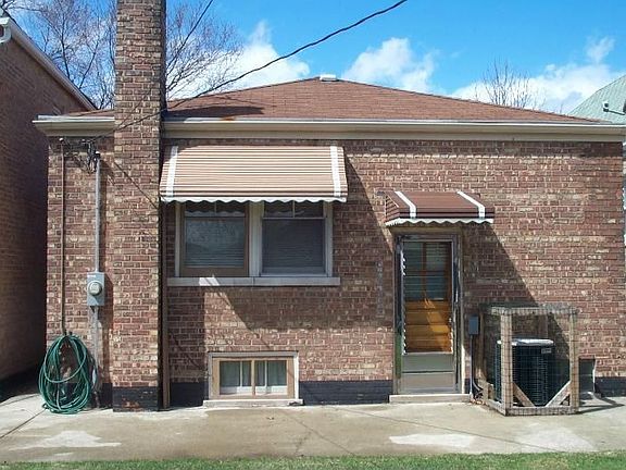 2nd image of 4551 S Karlov Ave