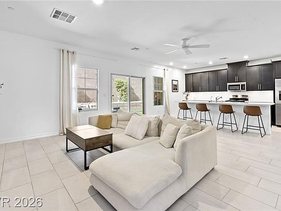 5th image of 600 N Carriage Hill Dr #1162