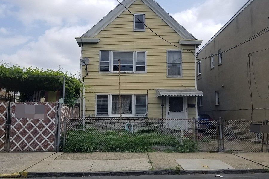 1st image of 151 New York Ave