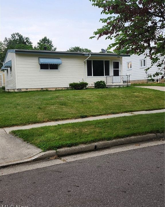 sanson⭐︎ 1129 Cawson St, Mandeville, LA 70448 | Zillow