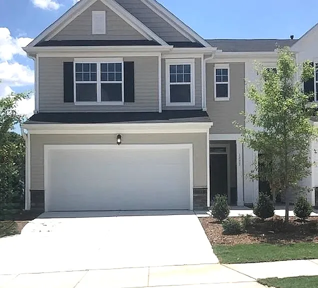 1233 Pate Farm Ln — Photo 1
