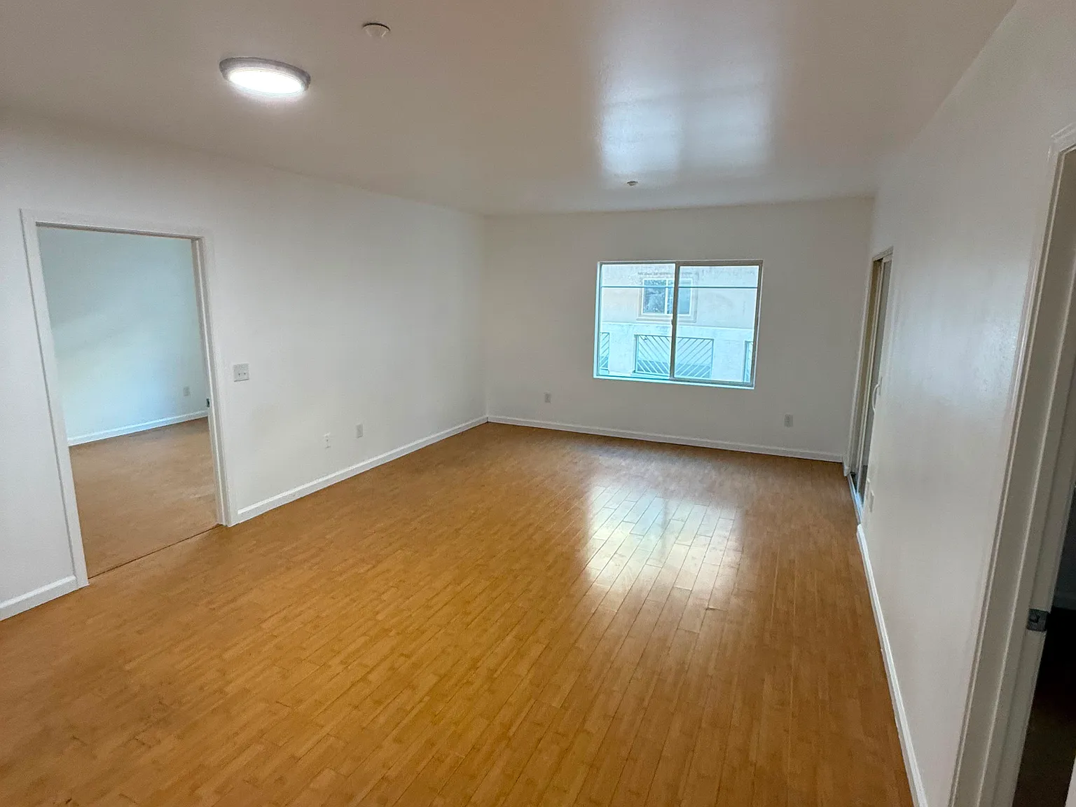 2 bed, $2,500 — Photo 1